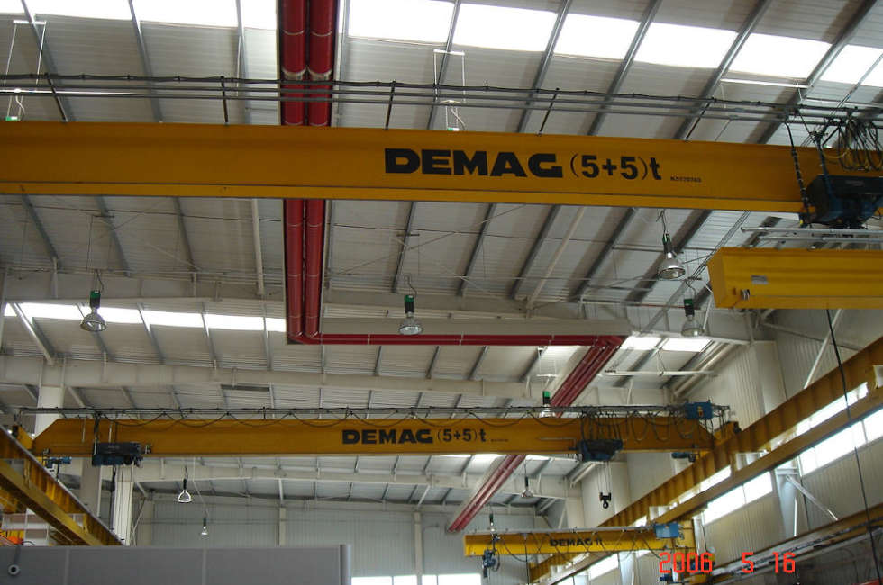 GIrad Fraccaro installati nel capannone produttivo Zoller Machinery in Cina